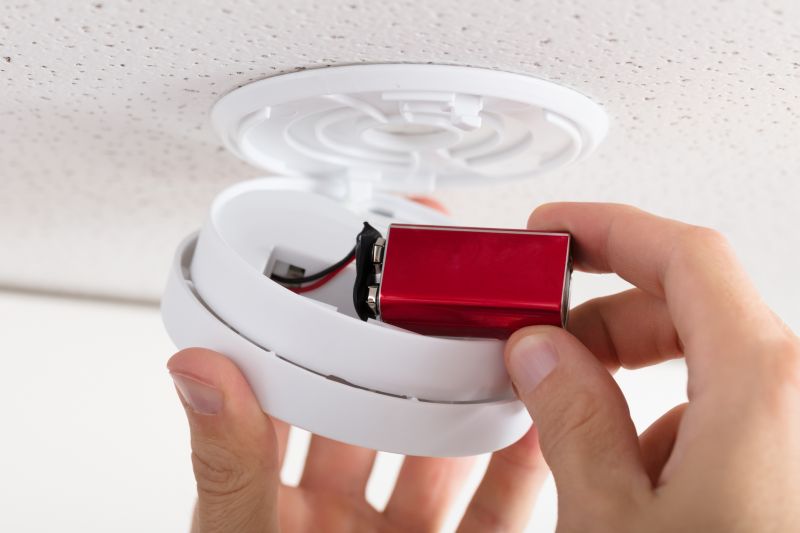 Replace Smoke Detector Battery detail